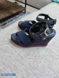 Buty Tommy Hilfiger  - Obrazek 3