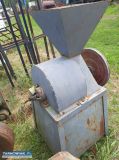 Śrutownik z silnikiem 1,5 kW - Obrazek 3