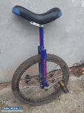 Monocykl, rower jednokołowy - Obrazek 1
