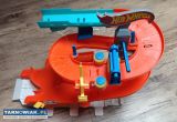 Hot Wheels zmotoryzowany garaż - Obrazek 2