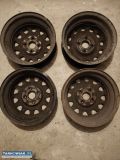 Felgi stalowe V.Golf - śmigane, ale się kręcą:) - Obrazek 1