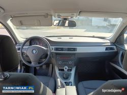Bmw 3 e91 330i moc 272km manual touring - Obrazek 2