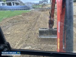 Usługi Mini Koparką do 2t – Wykopy i Prace Ziemne - Obrazek 2