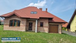 Dom w stanie deweloperskim w Gruszowie Wielkim - Obrazek 1