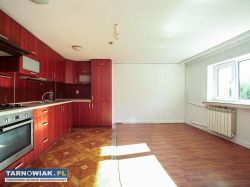 Dom w Radłowie 160m2 - 11,72 ar działki - Obrazek 3