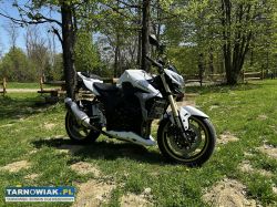 Suzuki gsr 750 - Obrazek 4