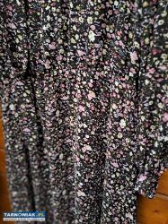 Sukienka w kwiaty - Obrazek 3