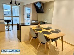 ul. Wiejska, dwupoziomowe, 4-pok, garaż podziemny - Obrazek 1