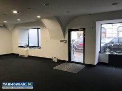 Parterowy lokal usługowy w centrum z 2 witrynami. - Obrazek 4