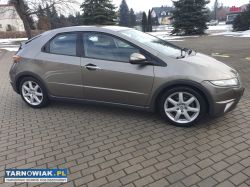Honda civic 1.8 benzyna - Obrazek 1