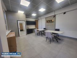 Wynajmę lokal 30 m2 - Obrazek 1