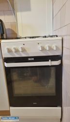 kuchenka gazowa z elektrycznym piekarnikiem - Obrazek 2