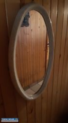 Eleganckie lustro owalne w jasnej ramie - Obrazek 2