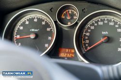 Opel astra gtc 1.6 77 kw | 2006 r. | 102 000 km | - Obrazek 2