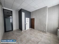 Wynajmę lokal biurowy / usługowy - 20m2 - Obrazek 1