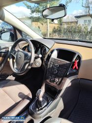 Sprzedam Opel Astra J kombi - Obrazek 4