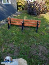Sprzedam 2 ławki ogrodowe . Biała - brązowa - Obrazek 2