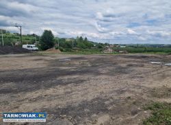 Sprzedam działkę usługowo-przemysłowa z budynkiem - Obrazek 4