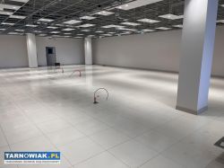 Płytki sklepy, przemysłowe ukladanie - Obrazek 2