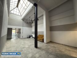 Tarnów / Magazyn 185m2 + biura + parking - Obrazek 2