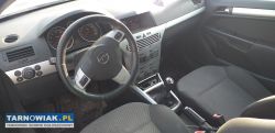Opel Astra H 1.6 benzyna - Obrazek 3