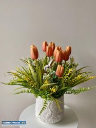 Wielkanocna kompozycja z tulipanami - Obrazek 1