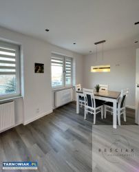 Komfortowe 85 m² po remoncie – 3 pokoje, balkon! - Obrazek 1