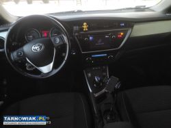 Toyota Auris kombi hybrid - Obrazek 3