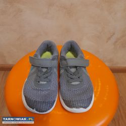 Buty sportowe dla chłopca rozmiar 28 - Obrazek 2