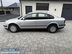 Passat 1.9TDI 90Koni 17 Lat w jednych Rękąch,Klima - Obrazek 2