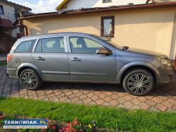 Opel Astra H 1,9 cdti kombi - Obrazek 4