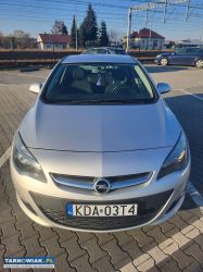 Opel Astra J 1.4 Turbo 140 km Fabryczna instalacja - Obrazek 1