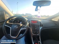 Opel Astra J 1.4 Turbo 140 km Fabryczna instalacja - Obrazek 4