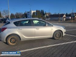 Opel Astra J 1.4 Turbo 140 km Fabryczna instalacja - Obrazek 3