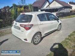 Toyota yaris 1.5 hybrid  2017 rok - Obrazek 3