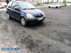 Toyota yaris 1.0 00r - Obrazek 1