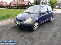 Toyota yaris 1.0 00r - Obrazek 2
