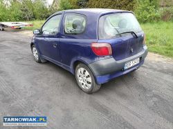 Toyota yaris 1.0 00r - Obrazek 3