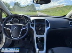 Opel astra j gtc 1.6 turbo + lpg - Obrazek 3