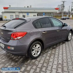 Sprzedam Chevrolet Cruze 1.7 - Obrazek 2