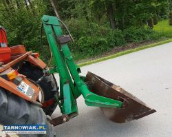 Tur podnośnik na tył ciągnika na siłowniku - Obrazek 2