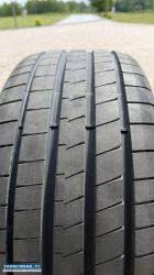 Goodyear eagle f1 asymmetric 6 225/40 r18 - Obrazek 1