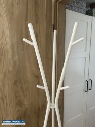Elegancki wolnostojący wieszak Ikea nowy - Obrazek 2