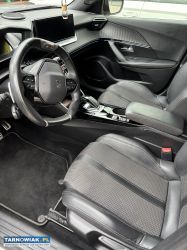 Peugeot 2008 1.2 gt line benzyna automat - Obrazek 3