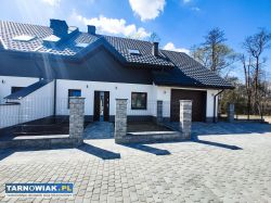Ostatni dom w zabudowie bliźniaczej Wola Rzędzińsk - Obrazek 1