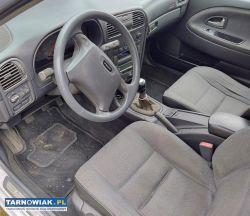 Volvo v40 - Obrazek 3
