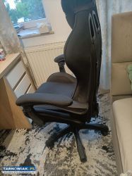 Fotel gamingowy czarny - Obrazek 4