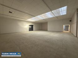 Hala+ zaplecze - 257m2+ parking ! - Obrazek 2