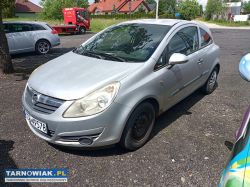 Opel corsa 1.0 07r - Obrazek 1
