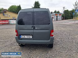 Peugeot partner 1.4 LPG klima - Obrazek 3